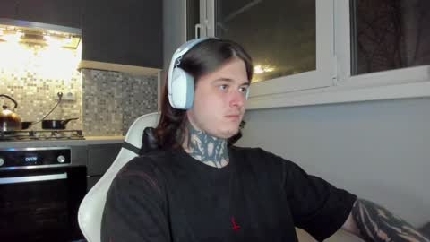 Snapshot of _torfin_ chatting on 12-01-24, 08:31 _torfin_ online show from 12-01-24, 08:31