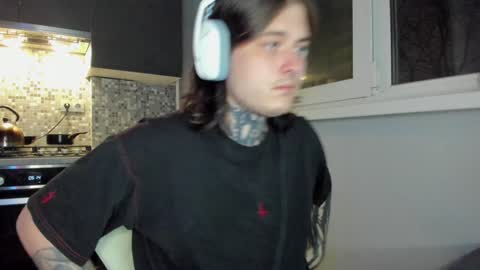 Snapshot of _torfin_ chatting on 12-01-24, 11:36 _torfin_ online show from 12-01-24, 11:36