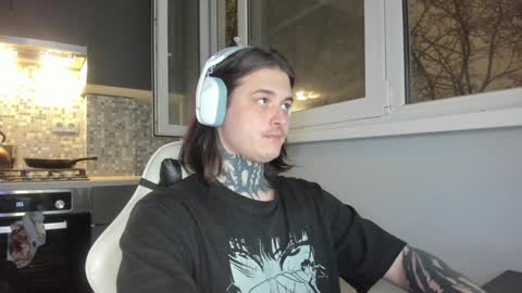 Snapshot of _torfin_ chatting on 12-14-24, 09:24 _torfin_ online show from 12-14-24, 09:24