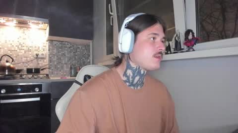 Snapshot of _torfin_ chatting on 02-14-25, 10:47 _torfin_ online show from 02-14-25, 10:47