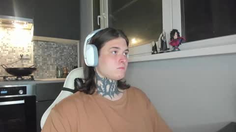 Snapshot of _torfin_ chatting on 02-16-25, 07:05 _torfin_ online show from 02-16-25, 07:05