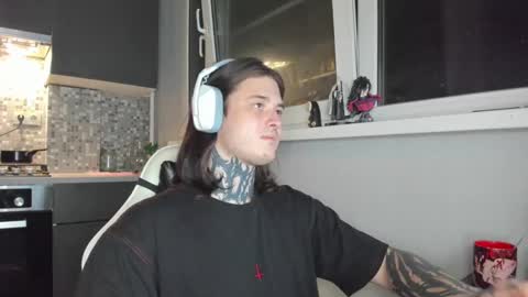 Snapshot of _torfin_ chatting on 03-04-25, 09:00 _torfin_ online show from 03-04-25, 09:00