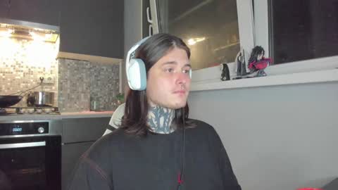 Snapshot of _torfin_ chatting on 03-06-25, 10:15 _torfin_ online show from 03-06-25, 10:15