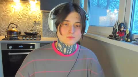 Snapshot of _torfin_ chatting on 02-05-26, 05:56 _torfin_ online show from 02-05-26, 05:56