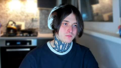 _torfin_ online show from 05-02-26, 11:43
