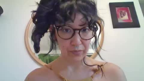 _tutti_frutti_ online show from 11-24-25, 03:39