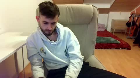 Vlad online show from 02-05-25, 03:34