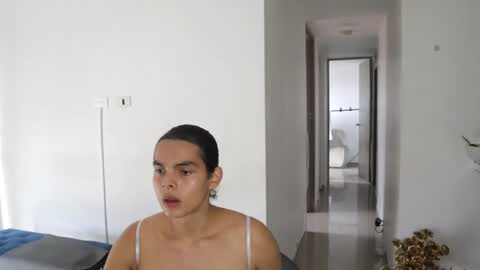 Anastasia Vahos online show from 03-01-25, 07:26