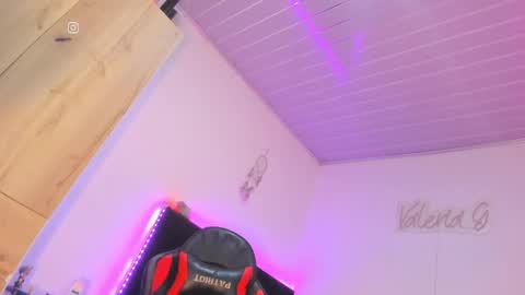    online show from 01-10-25, 02:46