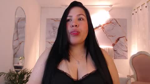 Snapshot of _valeriamiller chatting on 11-23-25, 10:20 valeria online show from 11-23-25, 10:20