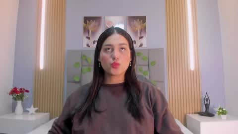 _valerycooper online show from 04-18-26, 11:36