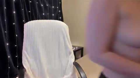 _vallylove online show from 03-02-25, 12:42