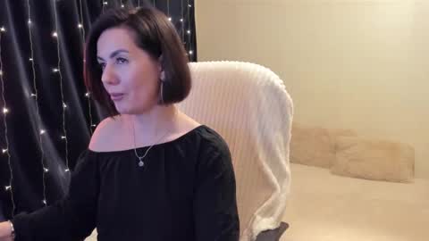 _vallylove online show from 03-03-25, 10:52