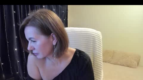 _vallylove online show from 10-02-25, 09:22