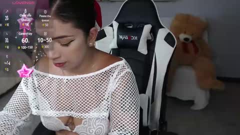 Snapshot of _vane_lopez chatting on 12-05-24, 06:11 vane online show from 12-05-24, 06:11