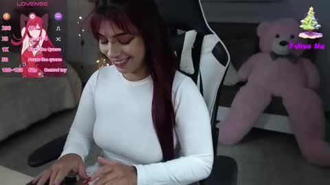 Snapshot of _vane_lopez chatting on 12-21-24, 10:40 vane online show from 12-21-24, 10:40