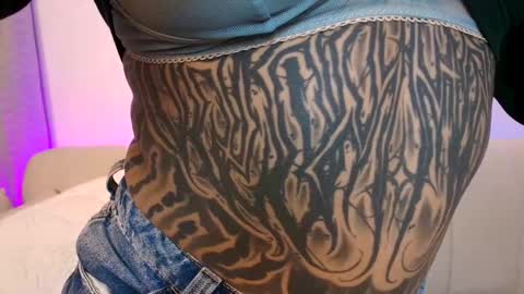 _velka_ online show from 11-03-25, 04:03