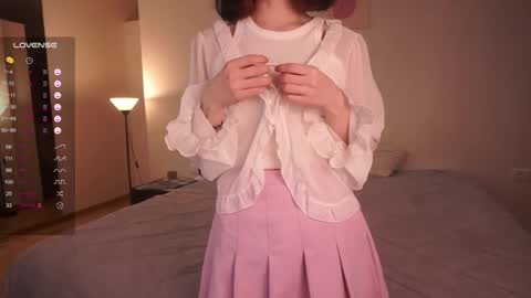 Viola online show from 02-15-25, 06:33