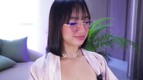 VICTORIA online show from 09-17-25, 09:05