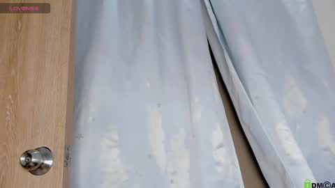 victoria online show from 04-25-26, 08:39