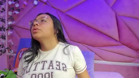 _violeta18_ online show from 11-27-25, 03:08