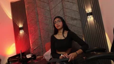   online show from 04-21-26, 07:28