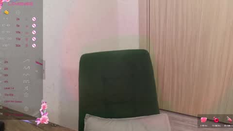 Snapshot of _viv1an_ chatting on 01-16-25, 06:06 Alis online show from 01-16-25, 06:06