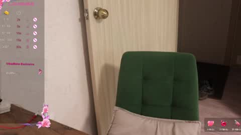 Snapshot of _viv1an_ chatting on 01-19-25, 08:39 Alis online show from 01-19-25, 08:39