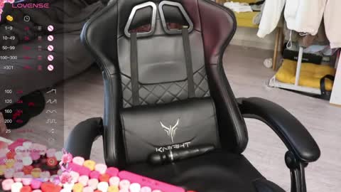 Alis online show from 04-15-26, 06:20