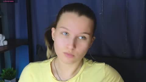 _watchmesmile_ online show from 05-03-26, 05:35