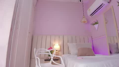 _wendy_x online show from 07-28-26, 11:39