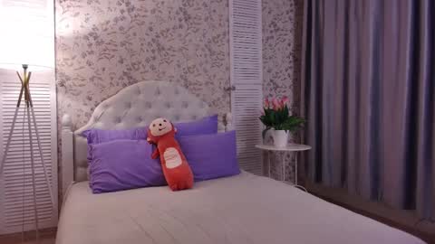 Snapshot of _wendydarling_ chatting on 10-16-25, 12:55 Wendy online show from 10-16-25, 12:55