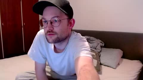 _whoisthatguy_ online show from 02-01-26, 12:48
