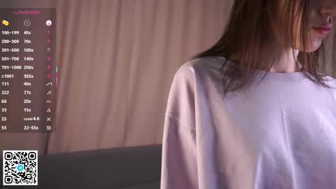 Anna online show from 10-04-25, 05:49