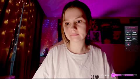 Snapshot of _witch__ chatting on 12-25-24, 08:07 Enni online show from 12-25-24, 08:07