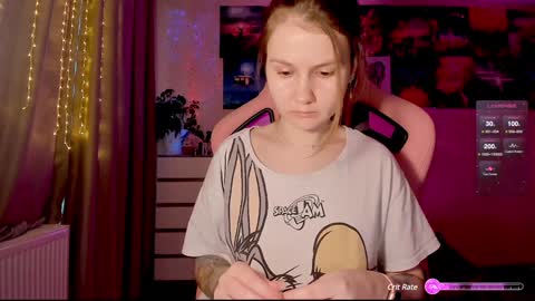 Snapshot of _witch__ chatting on 01-27-25, 09:44 Enni online show from 01-27-25, 09:44