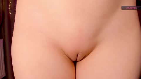 Snapshot of _witch__ chatting on 02-01-25, 04:44 Enni online show from 02-01-25, 04:44