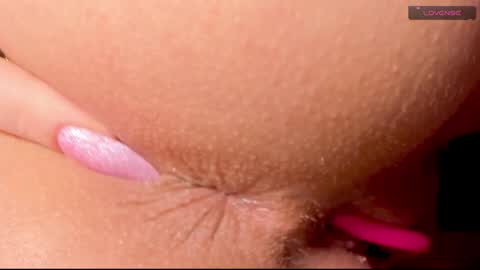 Snapshot of _witch__ chatting on 02-06-25, 04:47 Enni online show from 02-06-25, 04:47