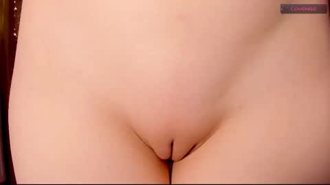 Snapshot of _witch__ chatting on 02-09-25, 10:53 Enni online show from 02-09-25, 10:53