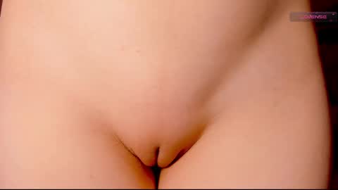 Snapshot of _witch__ chatting on 02-18-25, 01:55 Enni online show from 02-18-25, 01:55