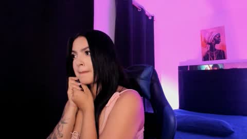 xiimena and danilo online show from 12-23-25, 02:53