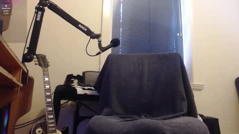 Snapshot of _xxrockstarloverxx_ chatting on 11-14-25, 11:02 _xxrockstarloverxx_ online show from 11-14-25, 11:02