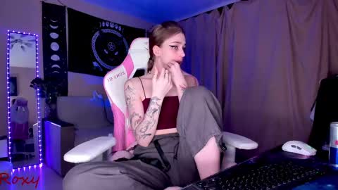 Roxy online show from 02-24-25, 12:52