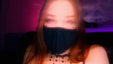 Snapshot of _yourwetdreams_ chatting on 03-03-26, 06:19 Roxy online show from 03-03-26, 06:19