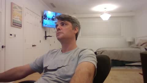 Snapshot of _zeus____ chatting on 01-14-25, 02:50 Zeus online show from 01-14-25, 02:50