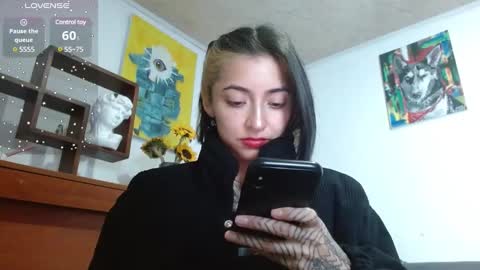 Zoe  online show from 02-13-25, 10:33