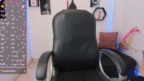 Zoe online show from 01-10-25, 07:21