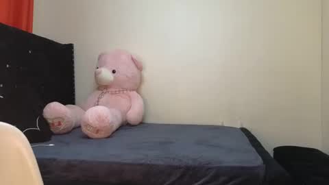 Zoilah online show from 01-13-25, 03:45