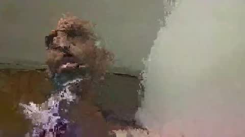 Snapshot of a02257661 chatting on 06-09-26, 05:35 a02257661 online show from 06-09-26, 05:35