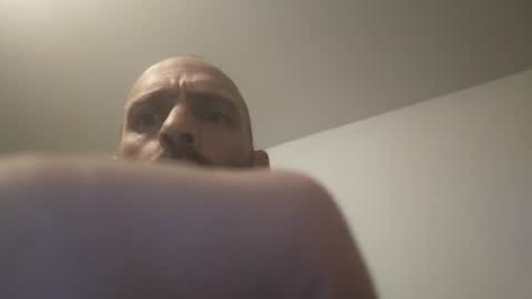 Snapshot of a02257661 chatting on 06-14-26, 05:15 a02257661 online show from 06-14-26, 05:15